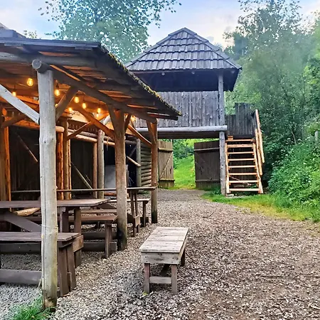 Camping Baza Noclegowa 