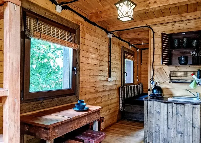 Κάμπινγκ Baza Noclegowa 